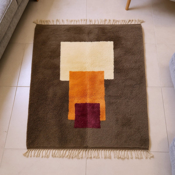 Mrirt Totem Premium Wool Rug — Taupe, Amber & Burgundy