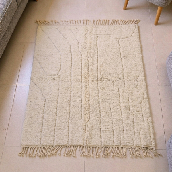 Mrirt Ivory Carved Line Plush Wool Rug
