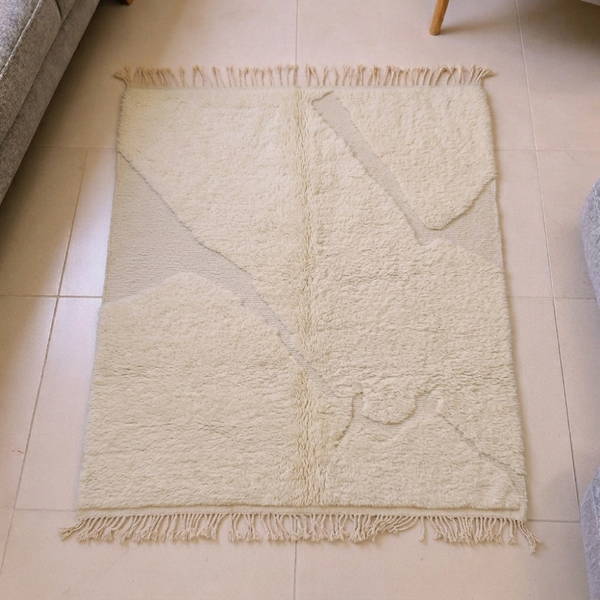 Mrirt Ivory Minimalist Plush Wool Rug