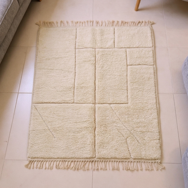 Mrirt Ivory Carved Panel Plush Wool Rug