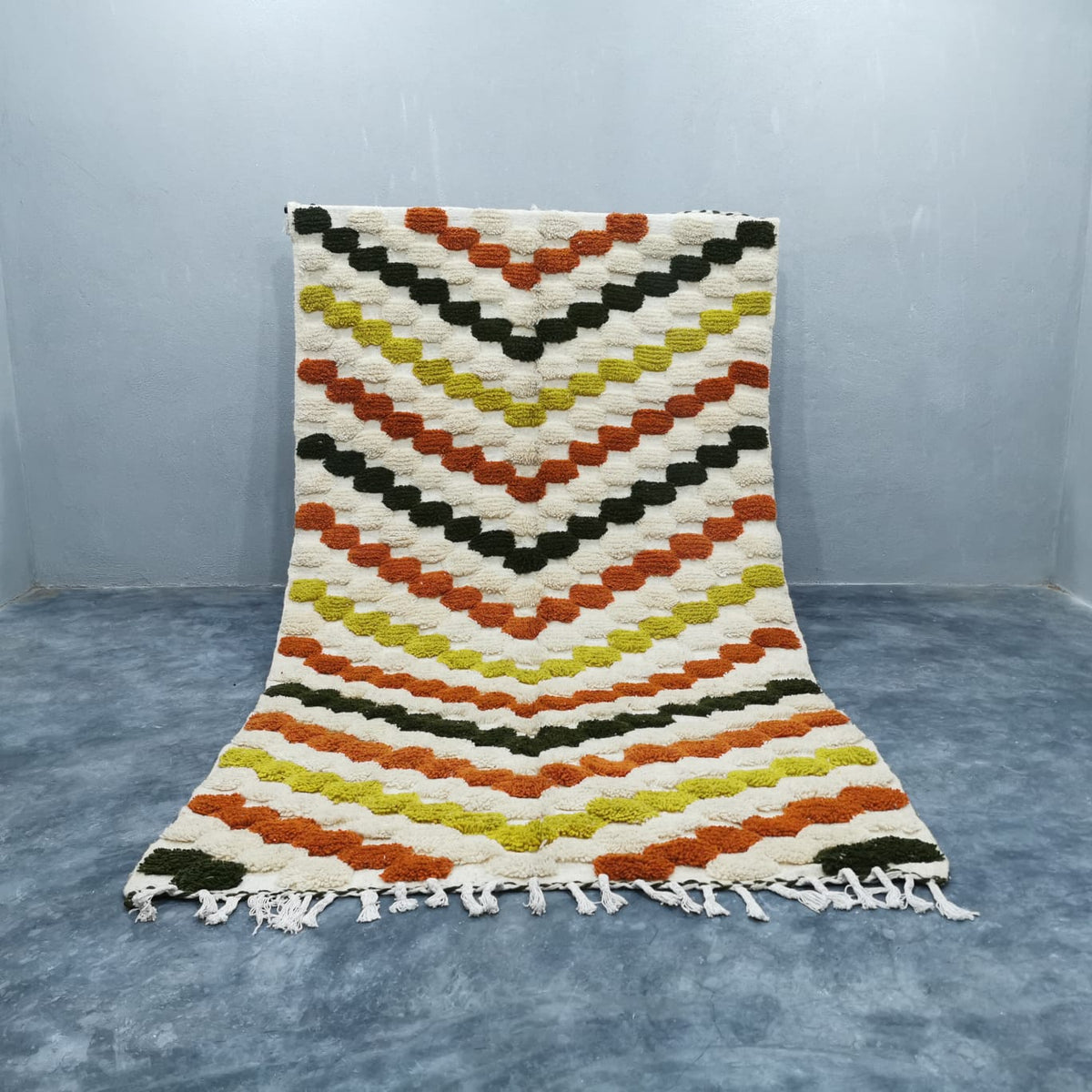 Beni Ourain ivory diamond rug front view - style 3
